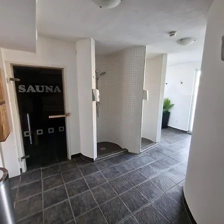 Adler Kaprun, Golf 'n' And Mountain Biking. Appartamento Kaprun