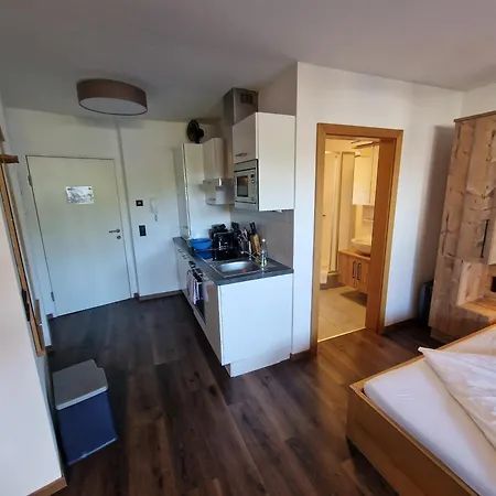 Adler Kaprun, Golf 'n' And Mountain Biking. Kaprun