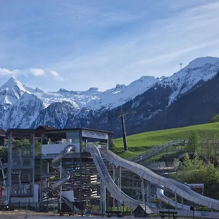 Adler Kaprun, Golf 'n' And Mountain Biking.