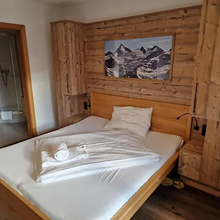 Adler Kaprun, Golf 'n' And Mountain Biking. كابرون